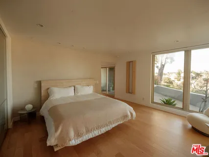 $2,649,000 | 2400 Crest View Drive, Los Angeles, CA 90046