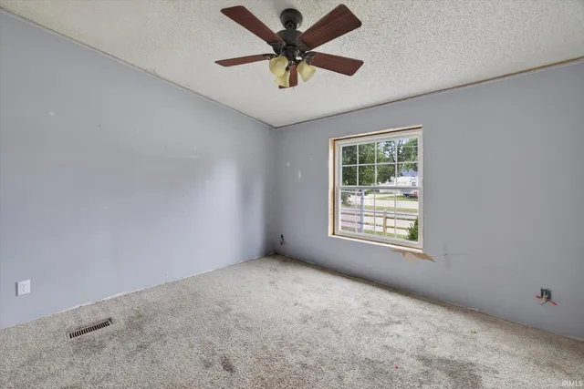 $225,000 | 41 Mc Cammon Street, Sullivan, IN 47882