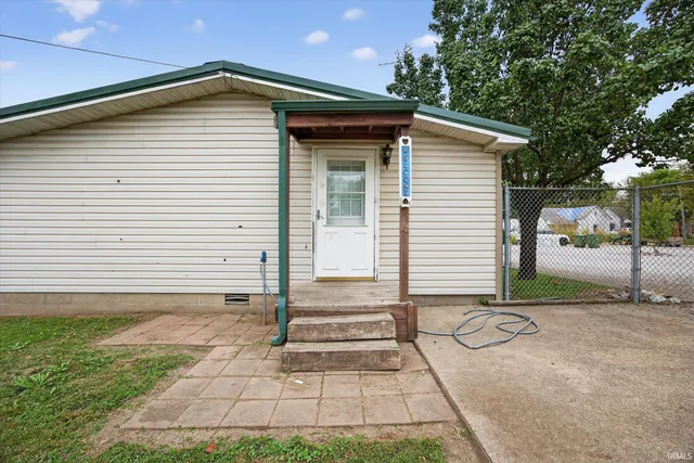$225,000 | 41 Mc Cammon Street, Sullivan, IN 47882