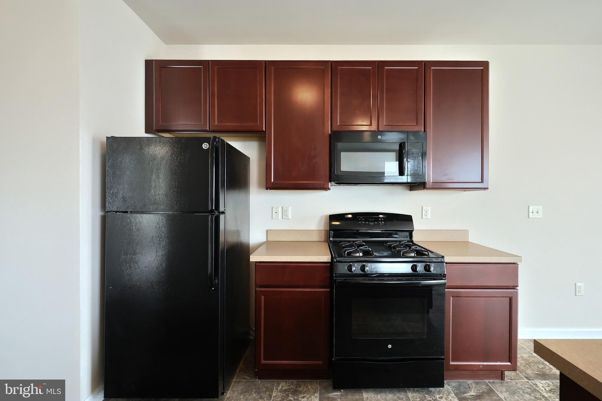 540 Marion Road, Unit 540 York, PA 17406 - Photo 12 of 33 Gallery Image 12