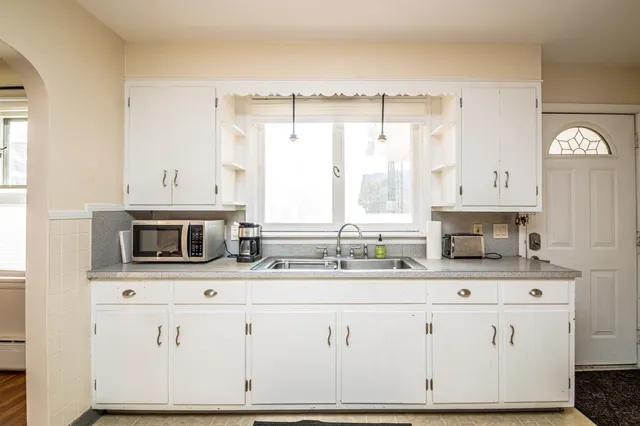 $189,900 | 48 Main Street, Gorham, NH 03581