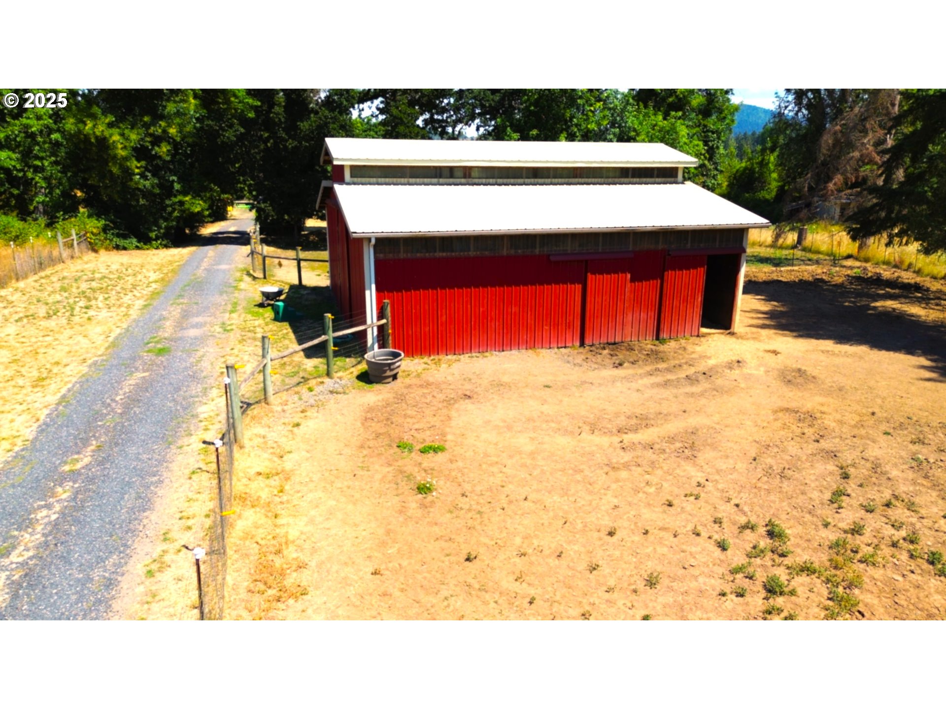 38717 Dexter Road Dexter, OR 97431 - Photo 15 of 38 a view of outdoor space and yard