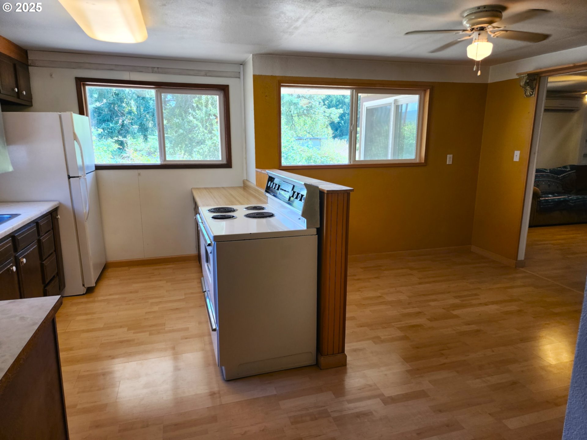 38717 Dexter Road Dexter, OR 97431 - Photo 6 of 38 a room with storage and utility