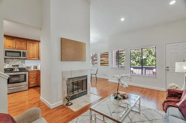 $789,000 | 4020 Williams Road, Unit 8, San Jose, CA 95117