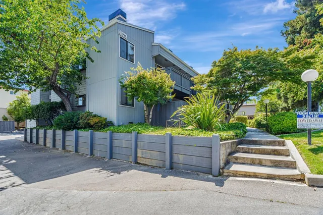 $789,000 | 4020 Williams Road, Unit 8, San Jose, CA 95117