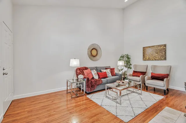 $789,000 | 4020 Williams Road, Unit 8, San Jose, CA 95117