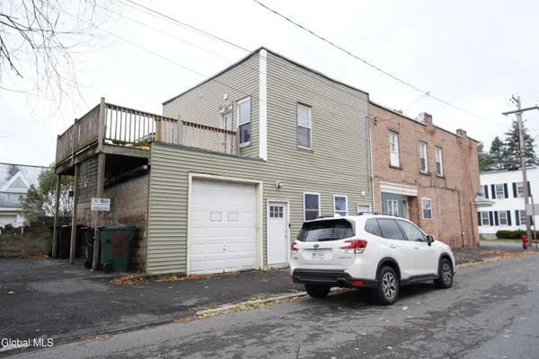 $275,888 | 600 25th Street, Watervliet, NY 12189