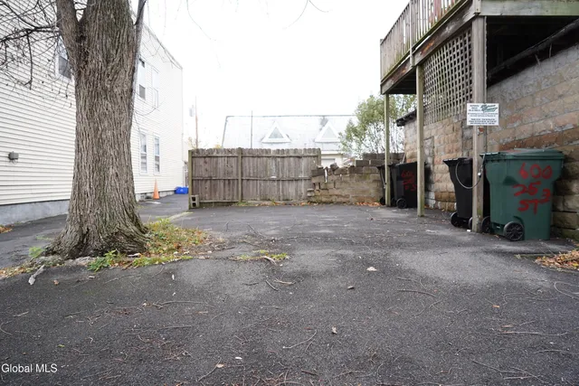 $275,888 | 600 25th Street, Watervliet, NY 12189