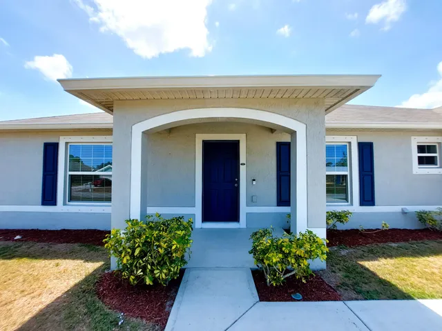 $420,000 | 1614 Southwest Sylvester Lane, Port St. Lucie, FL 34984