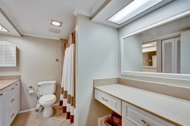 $550,000 | 1325 South Portofino Drive, Unit 309, Sarasota, FL 34242