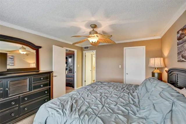 $550,000 | 1325 South Portofino Drive, Unit 309, Sarasota, FL 34242