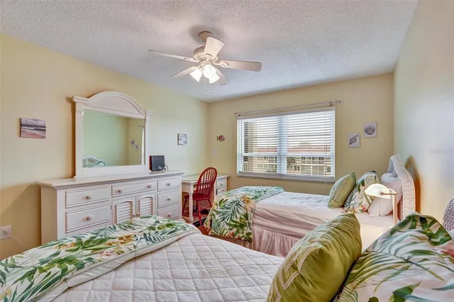 $550,000 | 1325 South Portofino Drive, Unit 309, Sarasota, FL 34242