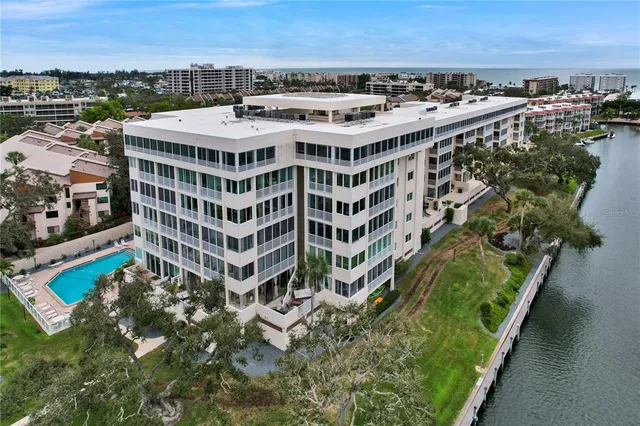$550,000 | 1325 South Portofino Drive, Unit 309, Sarasota, FL 34242