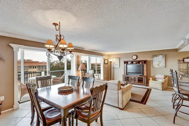 $550,000 | 1325 South Portofino Drive, Unit 309, Sarasota, FL 34242