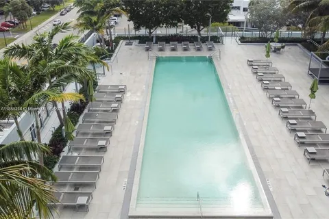 $709,000 | 2960 Northeast 207th Street, Unit 909, Aventura, FL 33180