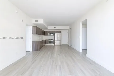 $709,000 | 2960 Northeast 207th Street, Unit 909, Aventura, FL 33180