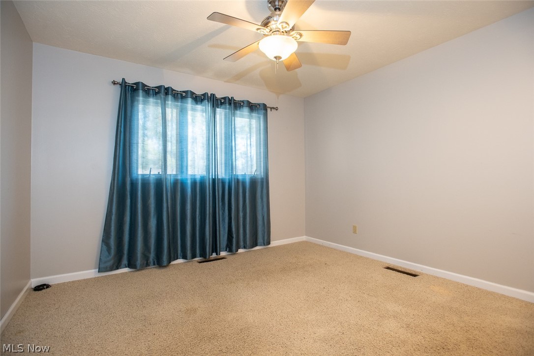 12240 Moss Point Road Strongsville, OH 44136 - Photo 19 of 35 Gallery Image 19