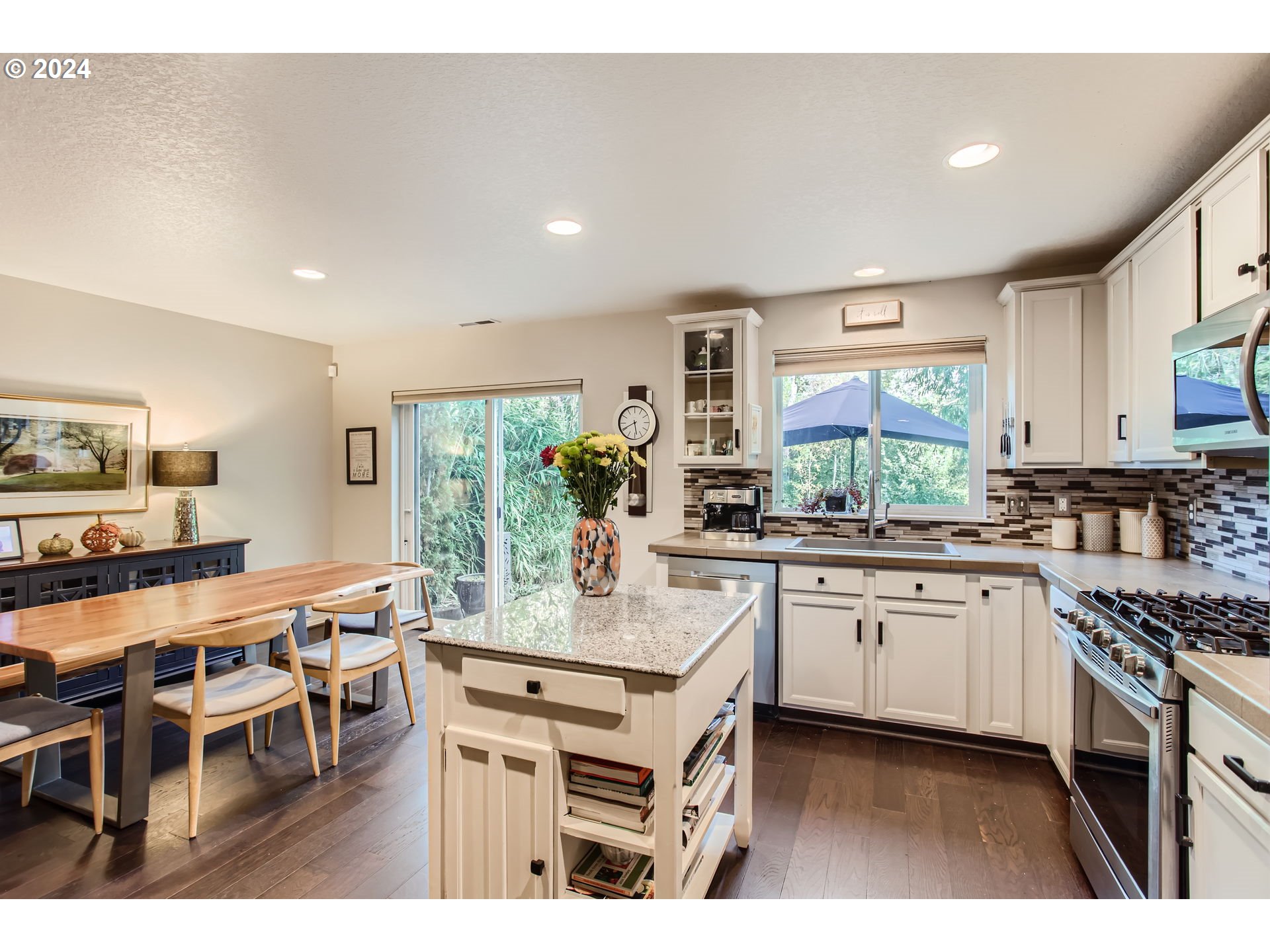 11608 Darling Way Oregon City, OR 97045 - Photo 13 of 40 Gallery Image 13