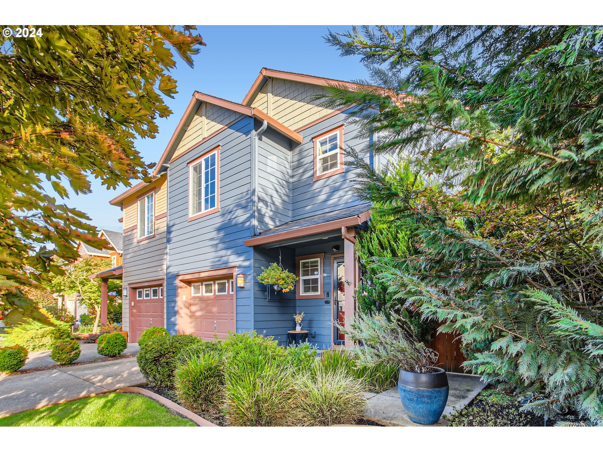 11608 Darling Way Oregon City, OR 97045 - Photo 2 of 40 Gallery Image 2