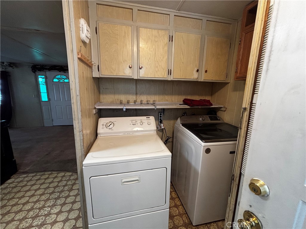 567 East Lassen, Unit 206 Chico, CA 95973 - Photo 23 of 28 Laurndry
