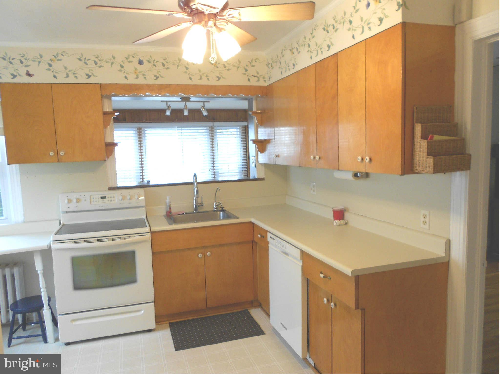 448 Uniontown Road Westminster, MD 21158 - Photo 14 of 21 Kitchen