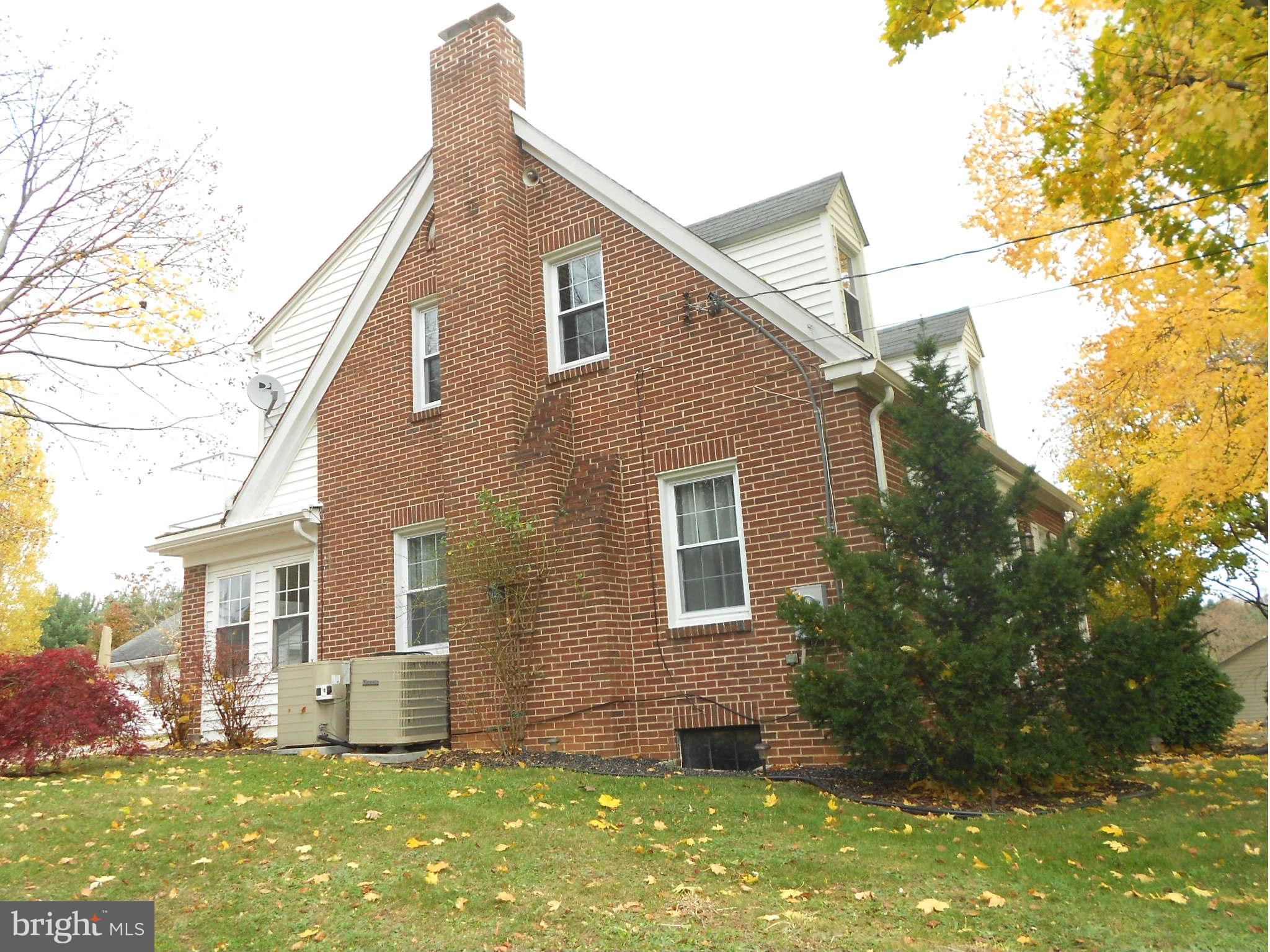 448 Uniontown Road Westminster, MD 21158 - Photo 3 of 21 Exterior (General)