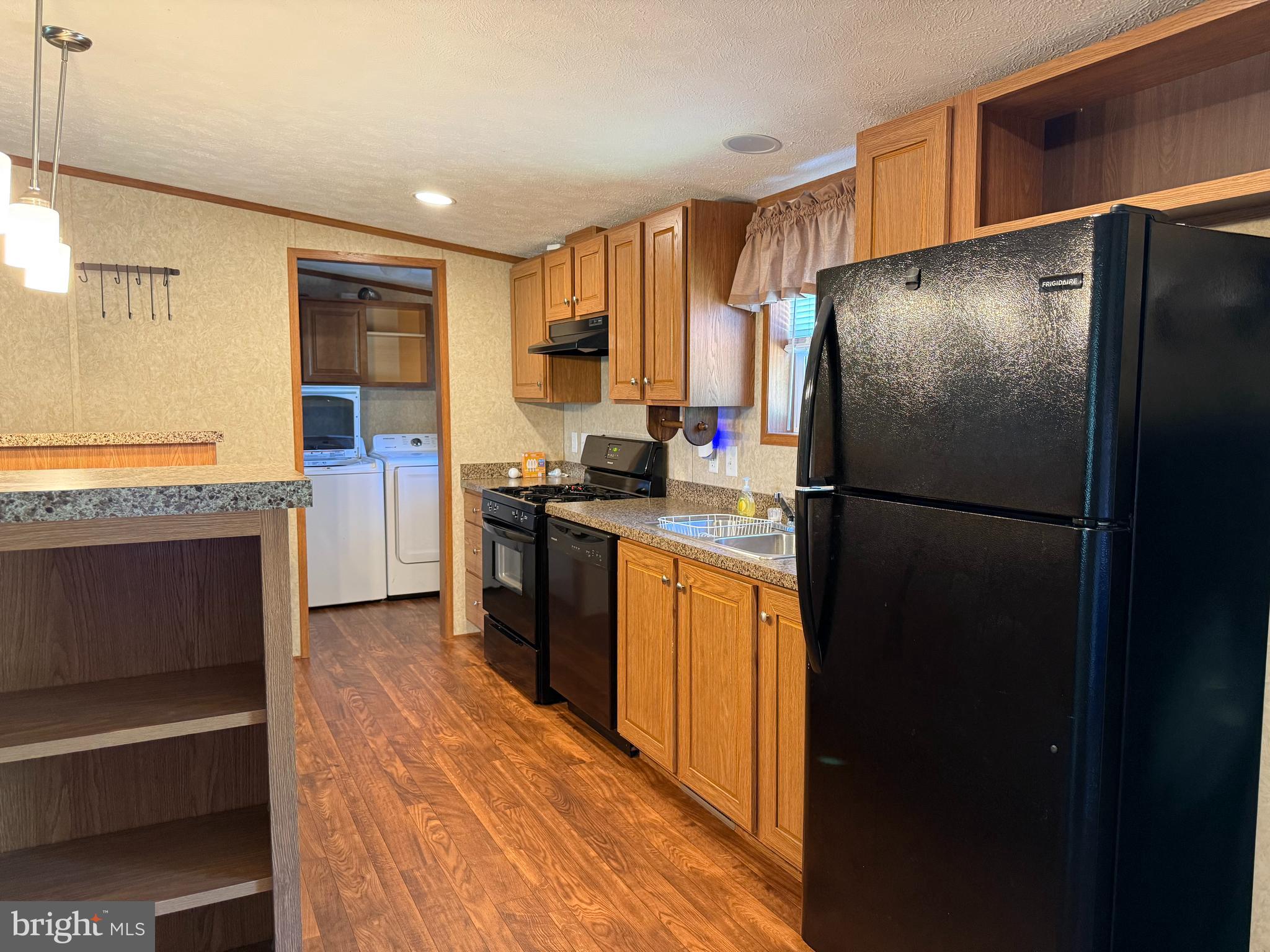 32610 Old Stage Road Laurel, DE 19956 - Photo 6 of 23 Built ins on the bar