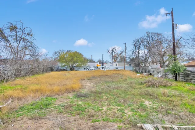 $97,500 | 2423 West Gerald Avenue, San Antonio, TX 78211