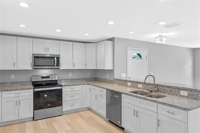 $1,645 | 2930 Alatka Lane, Unit A, Deltona, FL 32738