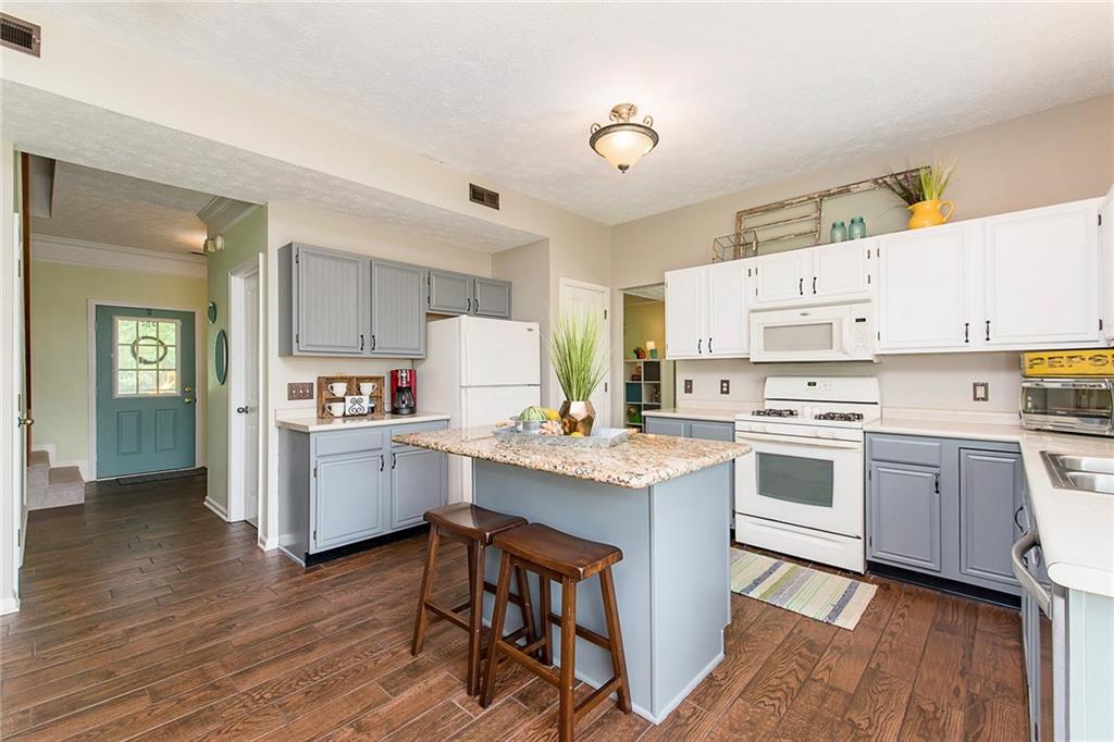 7658 Willow Ridge Fishers, IN 46038 - Photo 18 of 48 Gallery Image 18