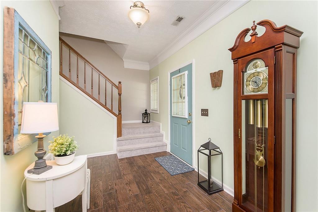 7658 Willow Ridge Fishers, IN 46038 - Photo 4 of 48 Gallery Image 4