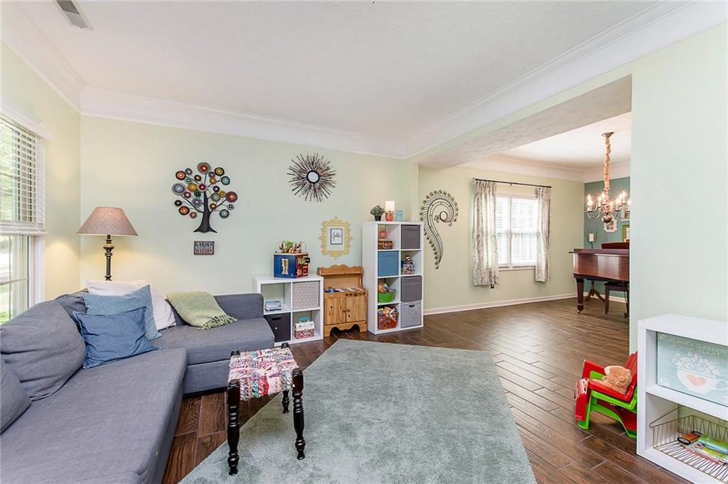 7658 Willow Ridge Fishers, IN 46038 - Photo 6 of 48 Gallery Image 6