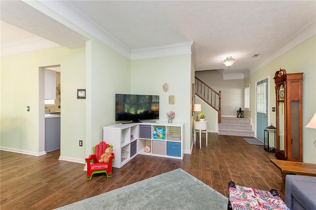 7658 Willow Ridge Fishers, IN 46038 - Photo 8 of 48 Gallery Image 8