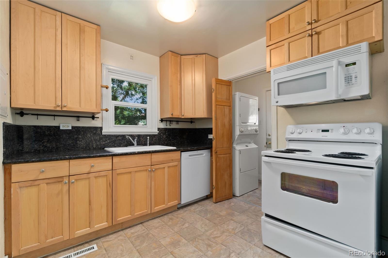 2475 South Gilpin Street Denver, CO 80210 - Photo 13 of 19