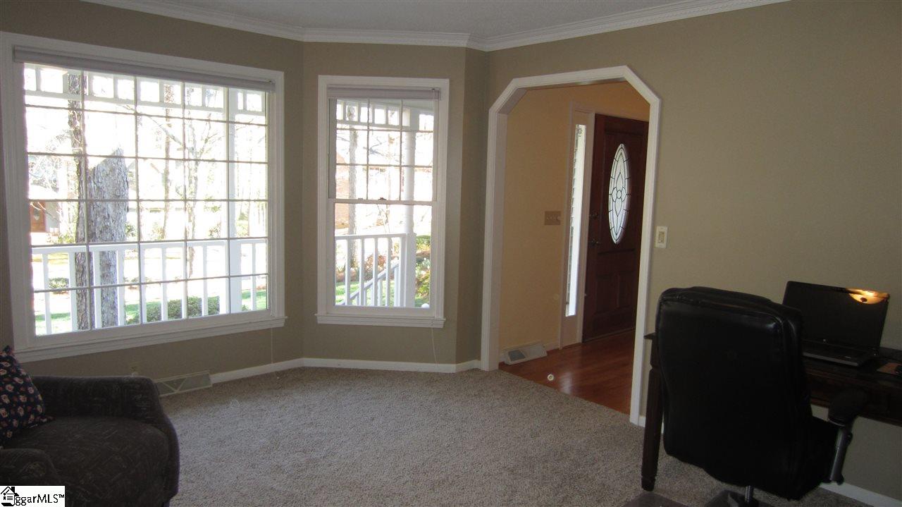 21 Crosswinds Way Greer, SC 29650 - Photo 3 of 36 Gallery Image 3