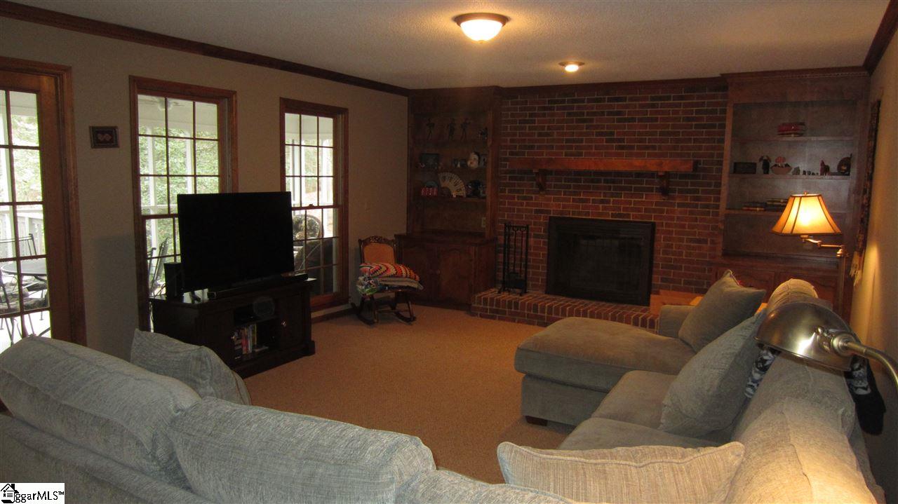 21 Crosswinds Way Greer, SC 29650 - Photo 34 of 36 Gallery Image 34