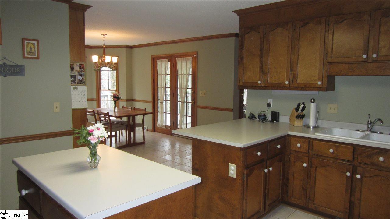 21 Crosswinds Way Greer, SC 29650 - Photo 6 of 36 Gallery Image 6