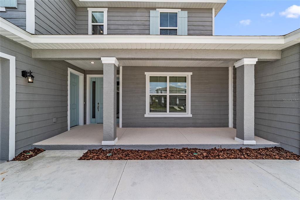 7232 Southwest 63rd Street Ocala, FL 34474 - Photo 4 of 54 a front view of a house