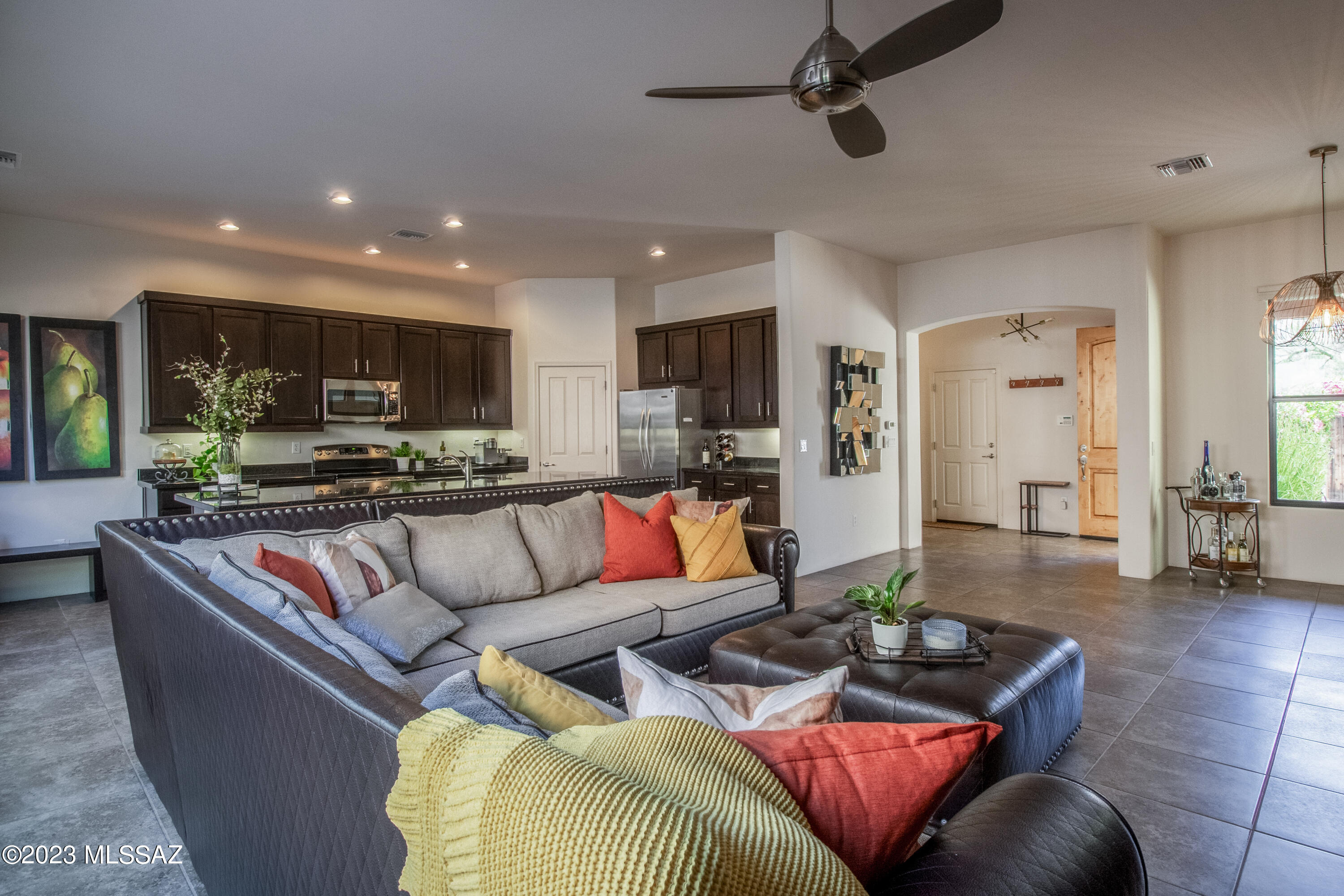 271 East Calderwood Road Tucson, AZ 85704 - Photo 8 of 28 Gallery Image 8
