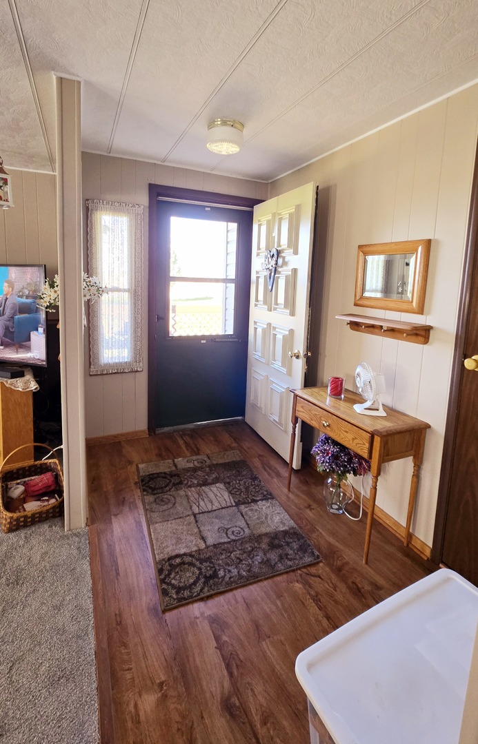 5037 West Beecher Road Peotone, IL 60468 - Photo 16 of 26 Gallery Image 16