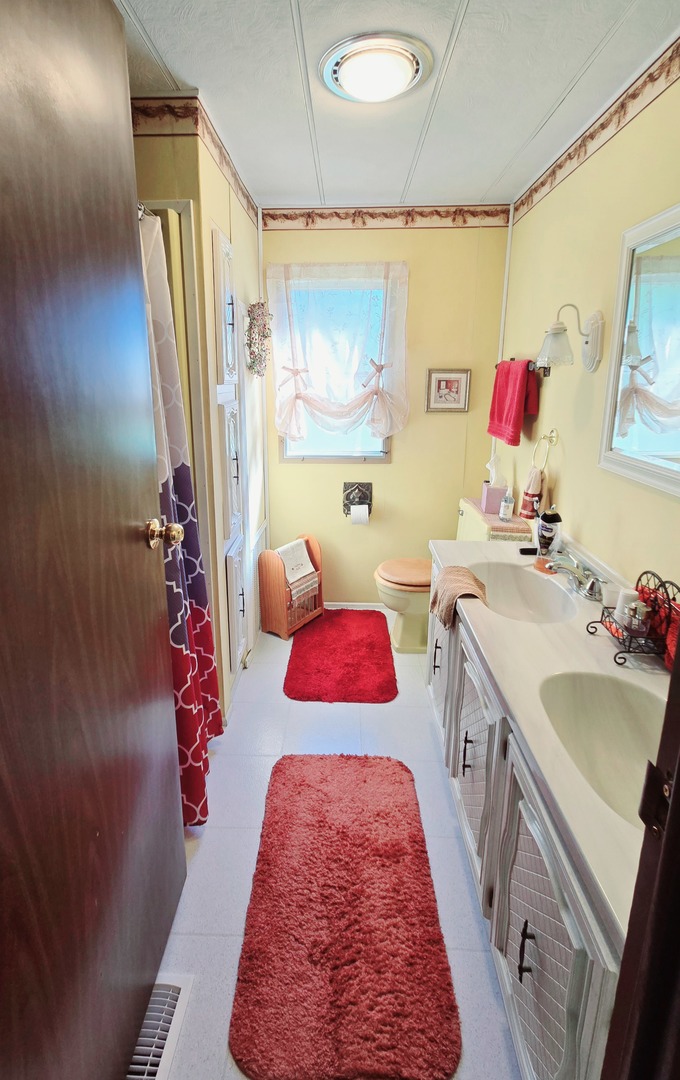 5037 West Beecher Road Peotone, IL 60468 - Photo 17 of 26 Gallery Image 17