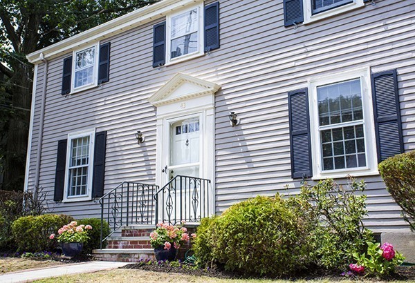 43 Glen Road Brookline, MA 02445 - Photo 3 of 13 Gallery Image 3