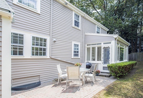 43 Glen Road Brookline, MA 02445 - Photo 4 of 13 Gallery Image 4