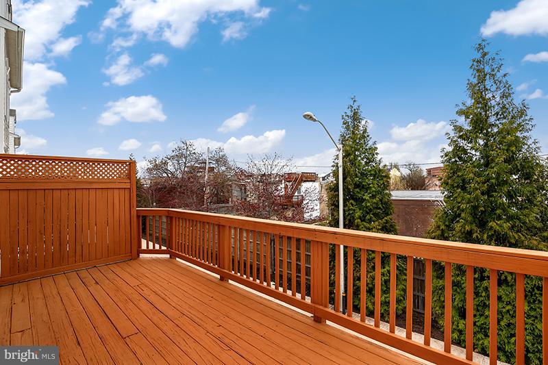 827 Ramsay Street Baltimore, MD 21230 - Photo 26 of 30 Exterior (Rear)