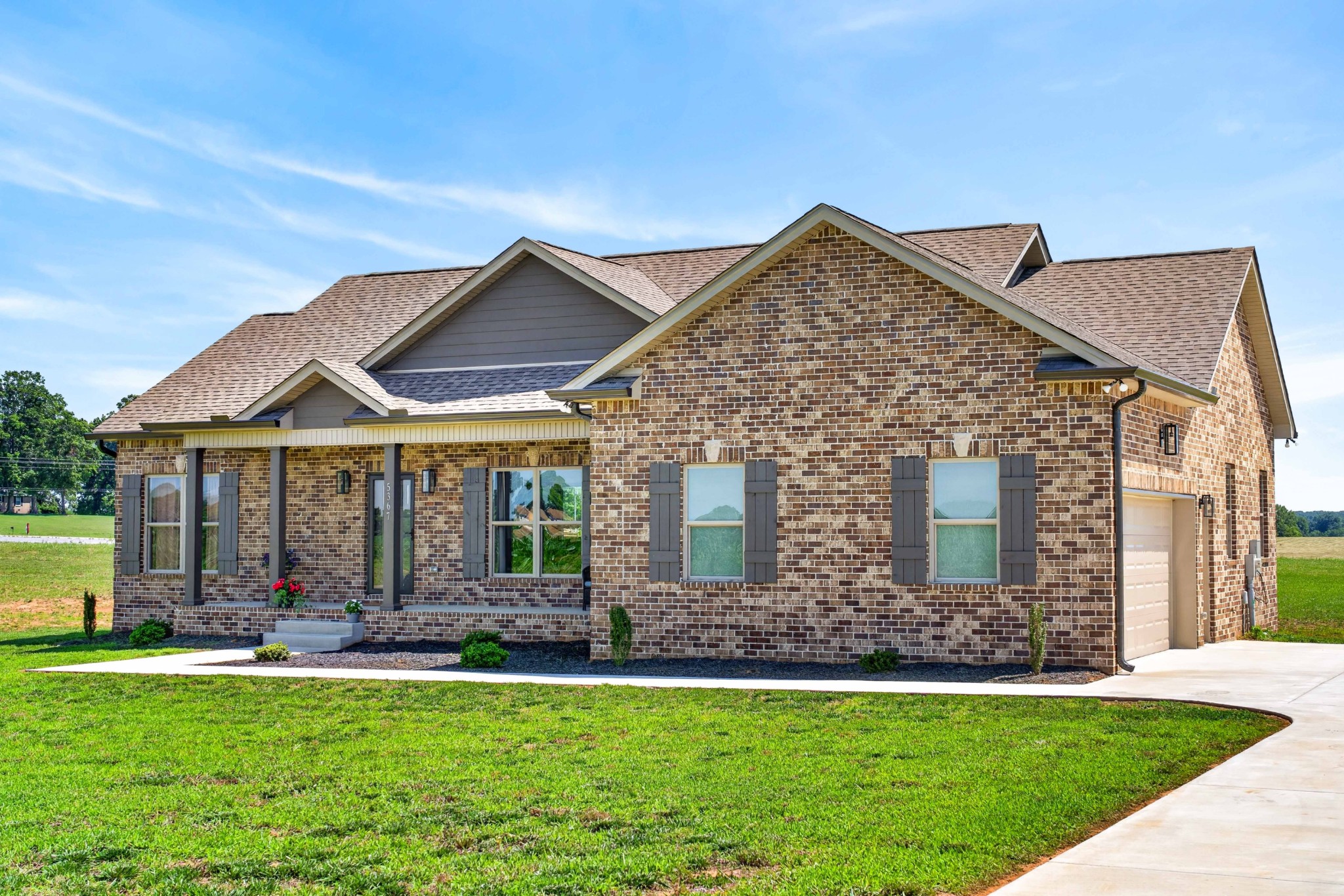 5367 Roy Holman Road Springfield, TN 37172 - Photo 3 of 30