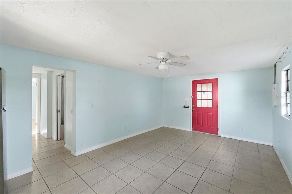 5801 Virginia Avenue New Port Richey, FL 34652 - Photo 53 of 81 a view of an empty room with window