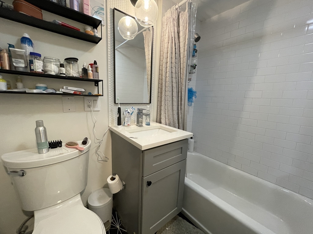 41 Long Avenue, Unit B2 Boston, MA 02134 - Photo 12 of 13
