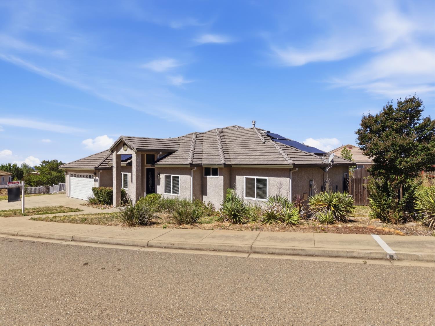 10587 Ridgecrest Drive Jackson, CA 95642 - Photo 3 of 43