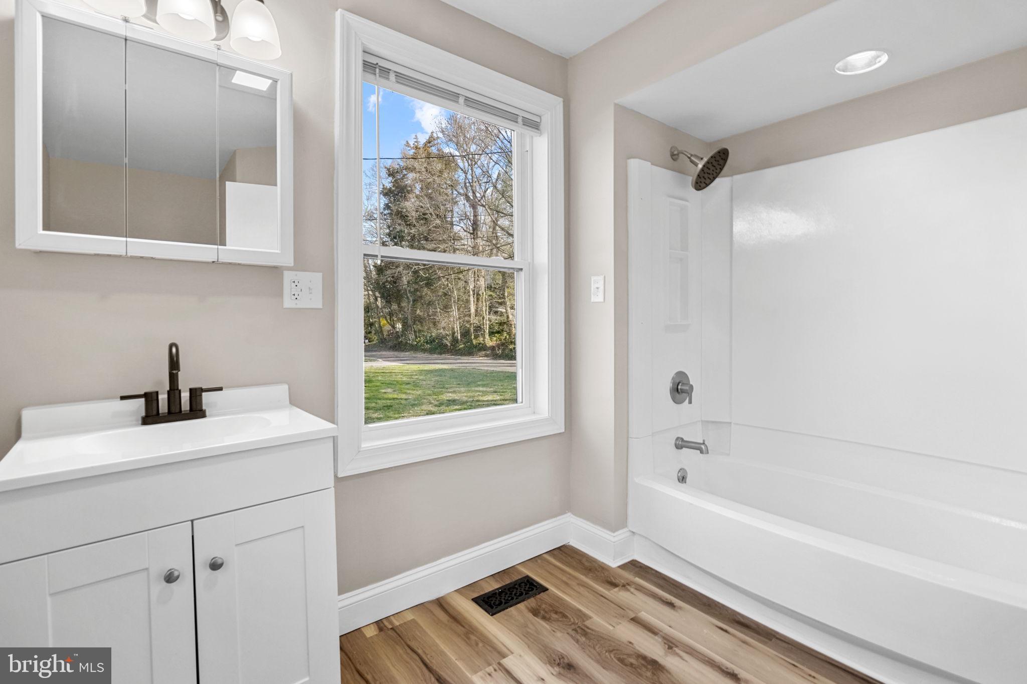 218 Lake Avenue Clementon, NJ 08021 - Photo 26 of 50