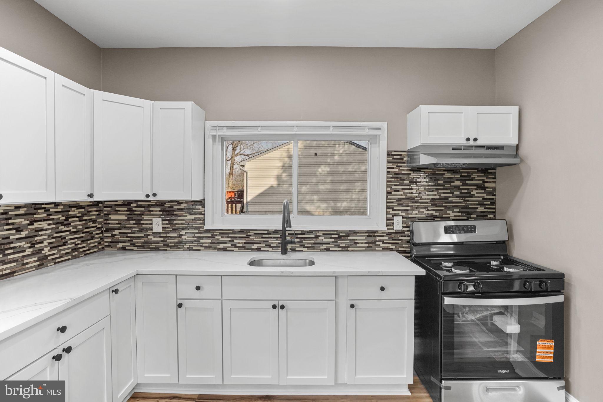 218 Lake Avenue Clementon, NJ 08021 - Photo 8 of 50